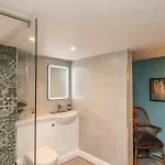 A Stones Throw Holiday home Scarborough