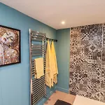 Holiday home A Stones Throw *
